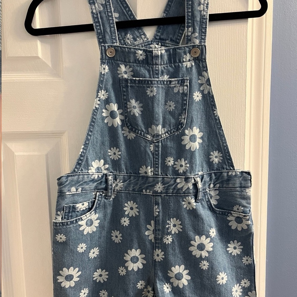 NWT Children’s Place flower print shortall overall, Sz.12